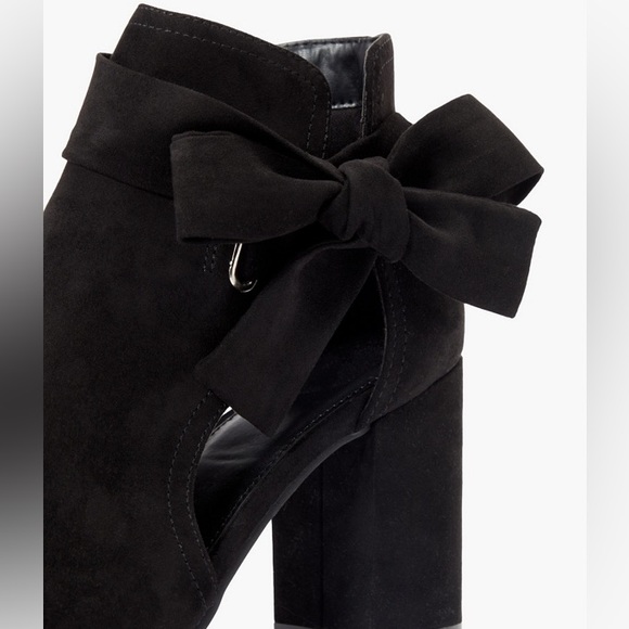 JustFab *NIB* Karine Peep-Toe Bootie - Picture 3 of 5